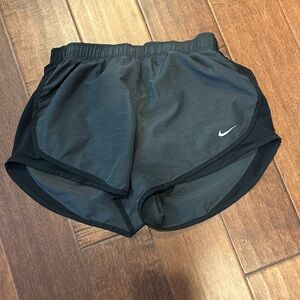 Nike pro lined grey and black workout shorts medium excellent condition